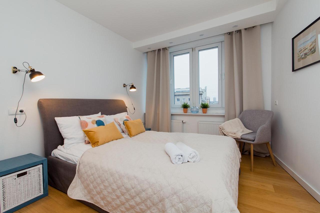 Shortstaypoland Plac Mirowski Warsaw Luaran gambar